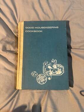 Vintage The Good Housekeeping Cook Book 1963 HC Collectible Recipes Hardcover